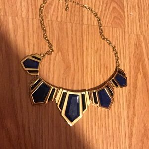 Statement necklace